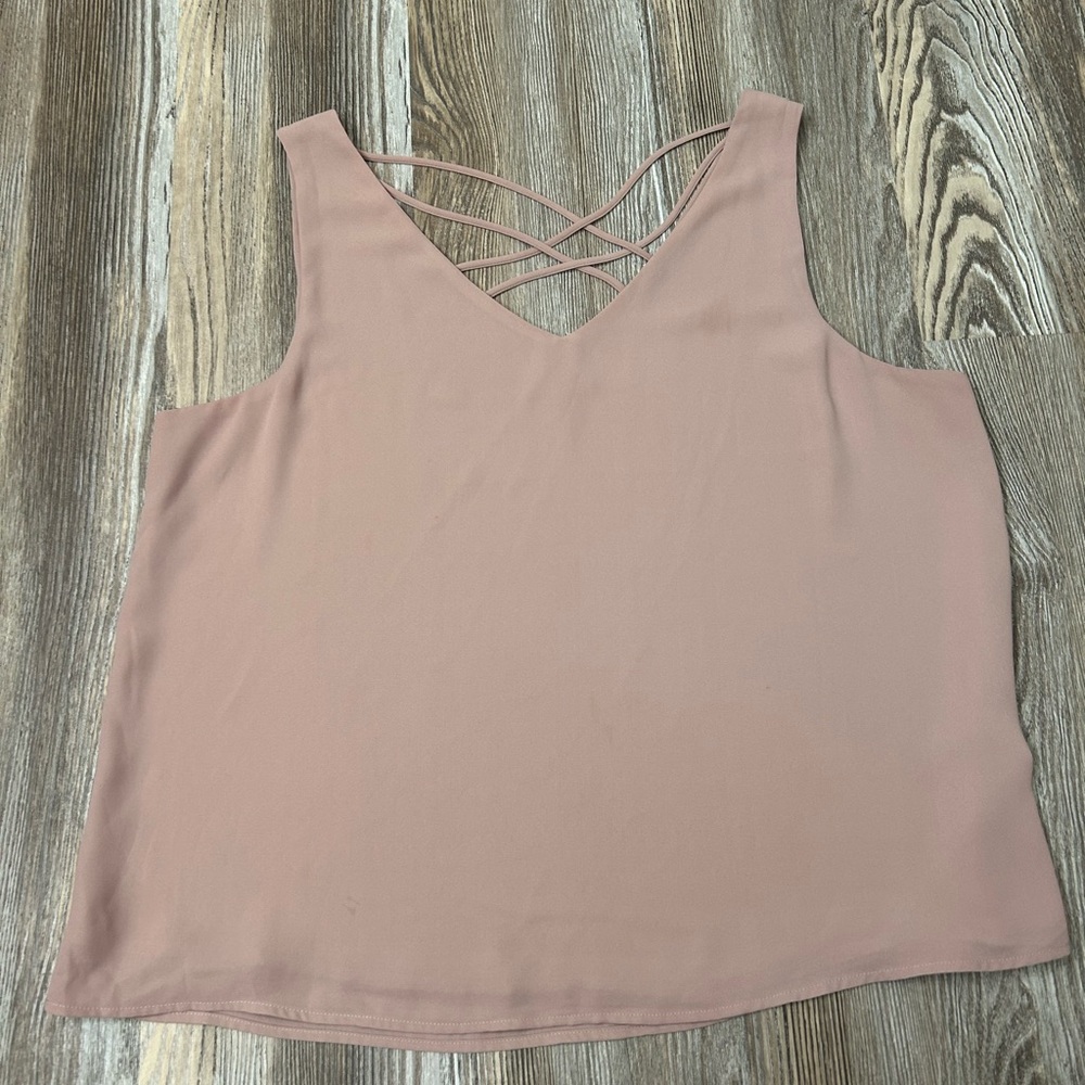 ⭐️Versona XL top⭐️